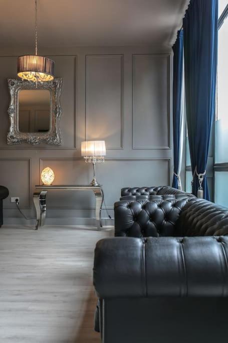The V.I.P Suite - Sleeps 24! Best For Large Groups Liverpool Luaran gambar