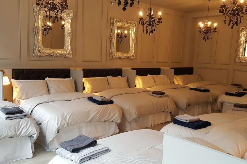 The V.I.P Suite - Sleeps 24! Best For Large Groups Liverpool Luaran gambar
